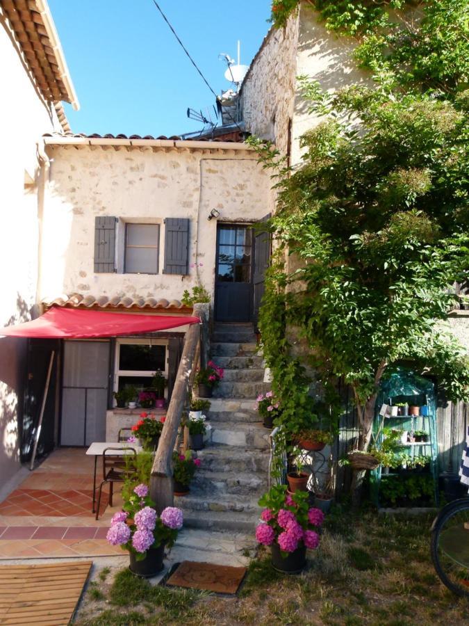 Gite Campagnard Bed and Breakfast Bargème Exterior foto